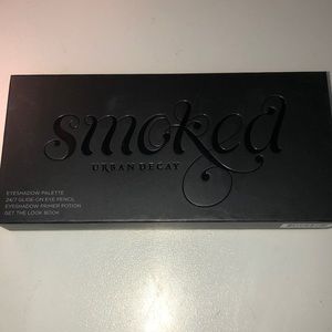 Urban Decay Smoked Palette